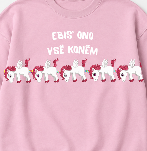 СВИТШОТ С ПРИНТОМ "Ebis' Ono Vše Koněm"